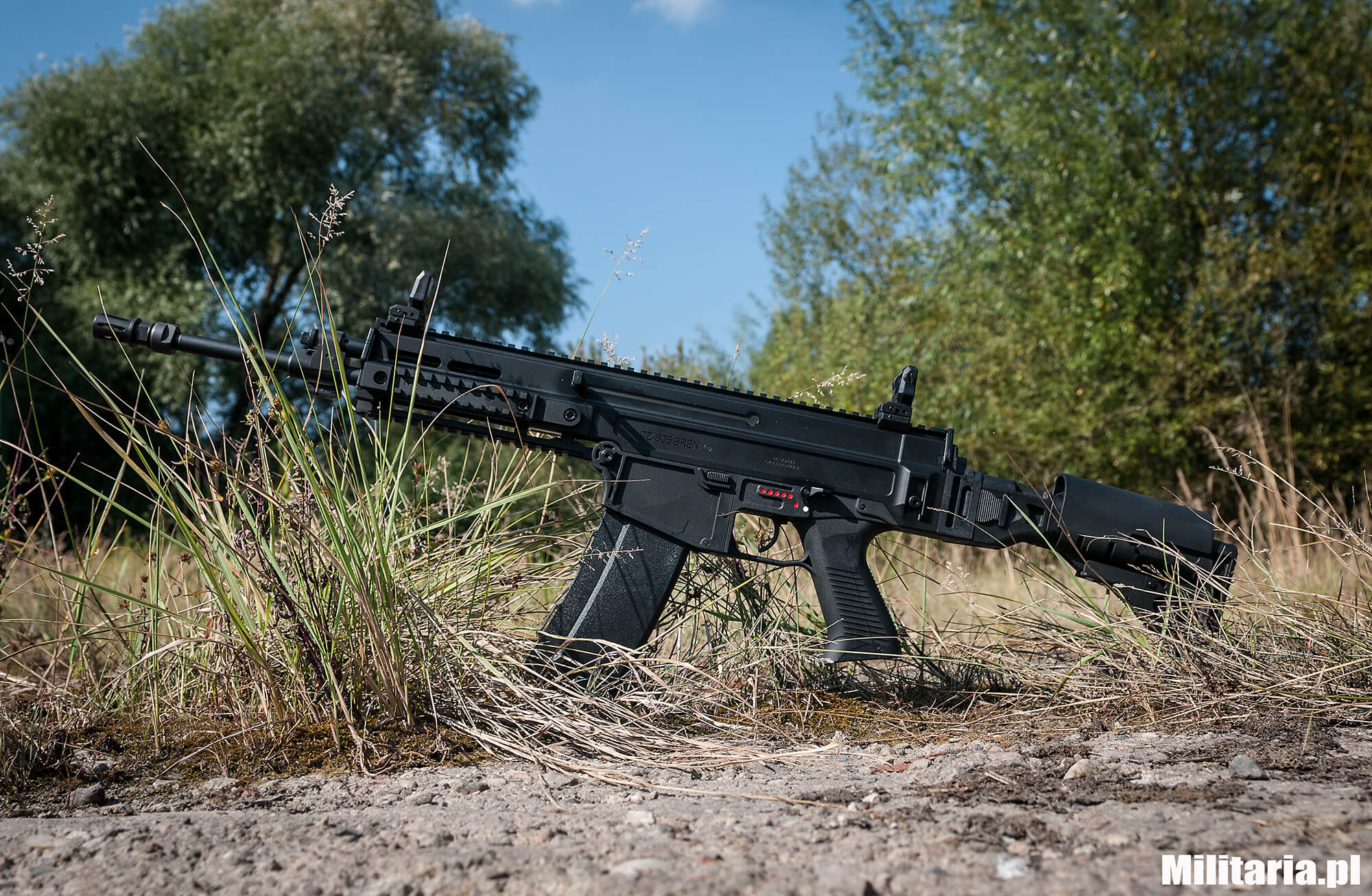 Licencjonowana replika AEG CZ 805 Bren A1