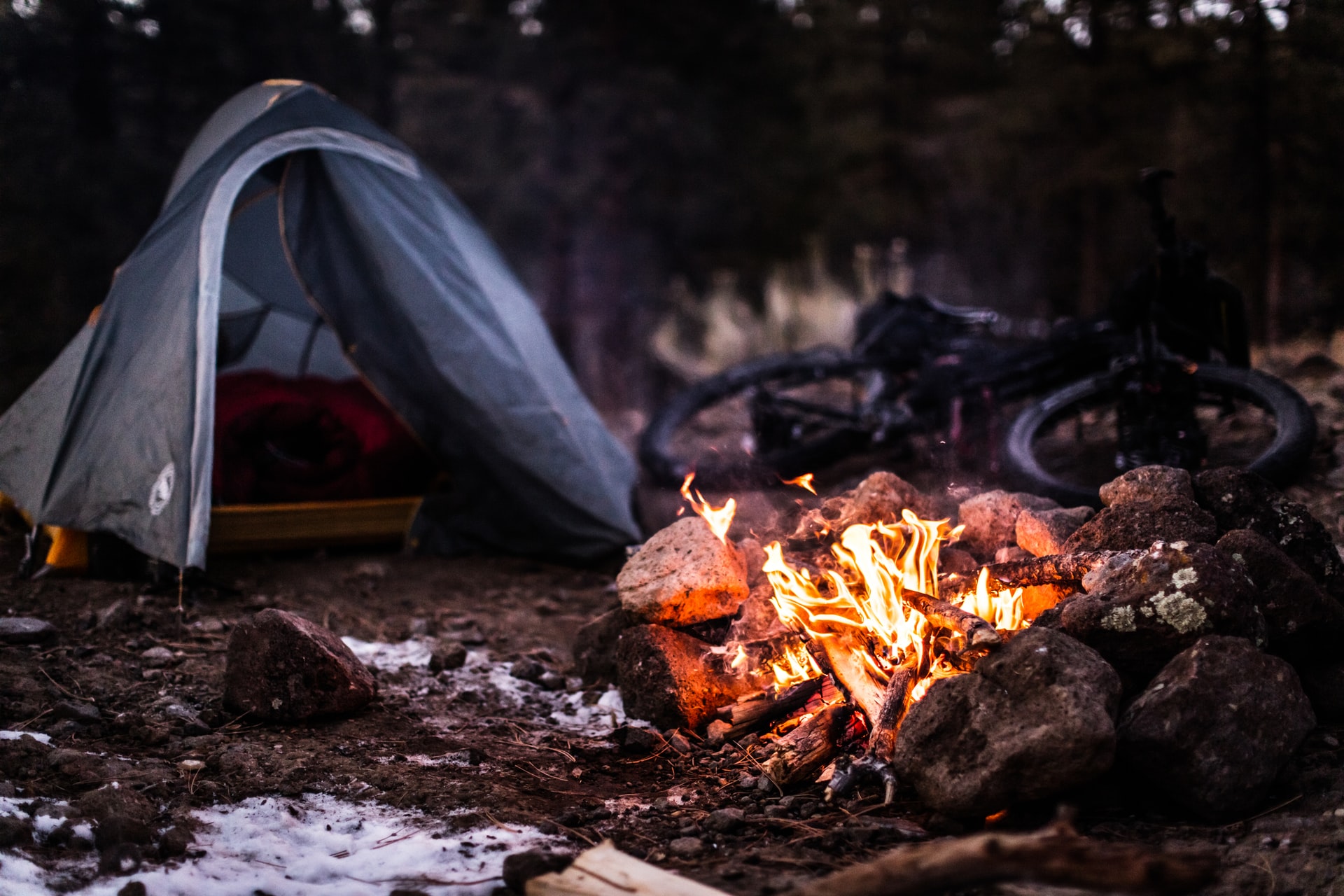 Jak naprawić sprzęt outdoorowy?