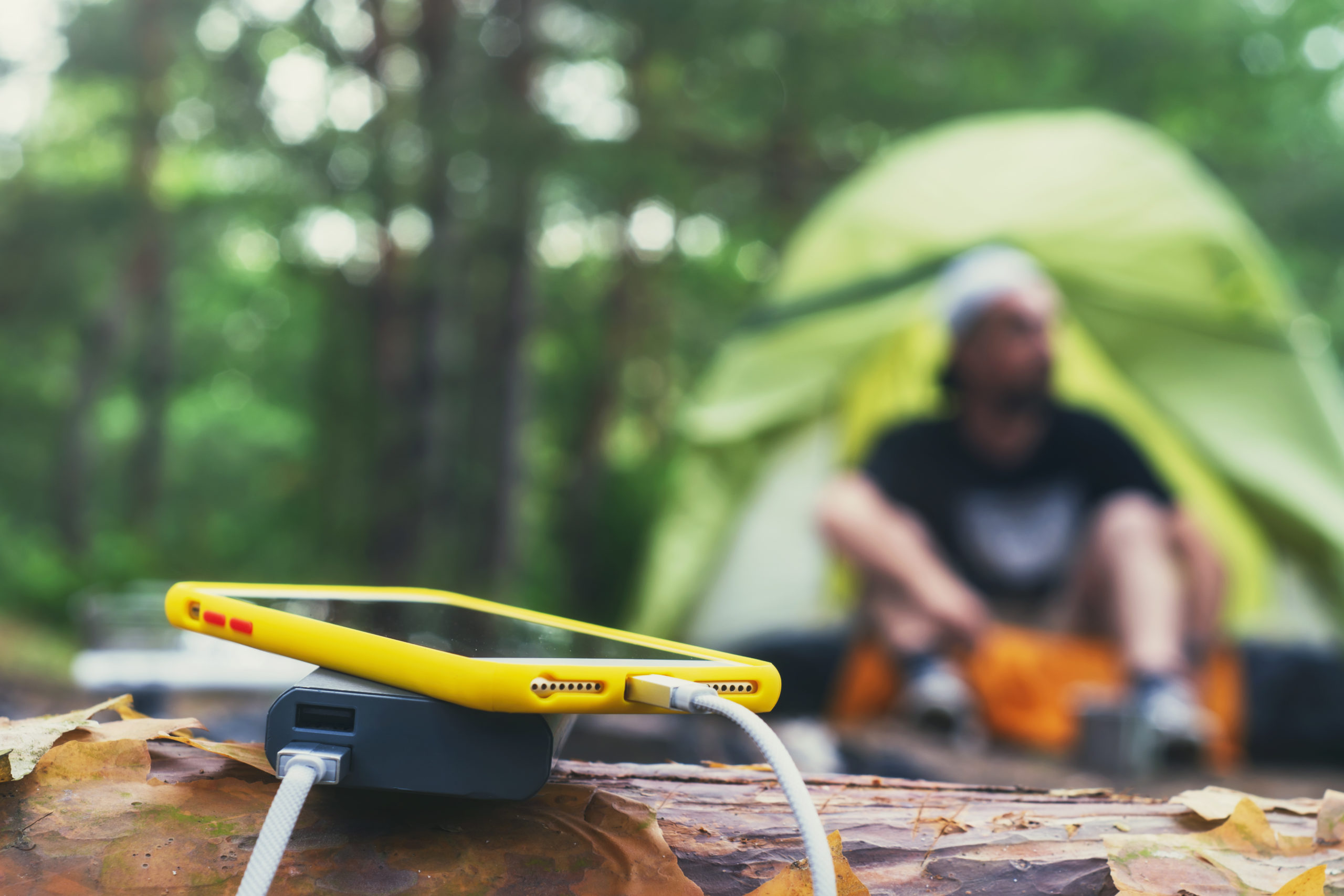 Powerbank solarny – jak działa i jaki model ładowarki solarnej wybrać?
